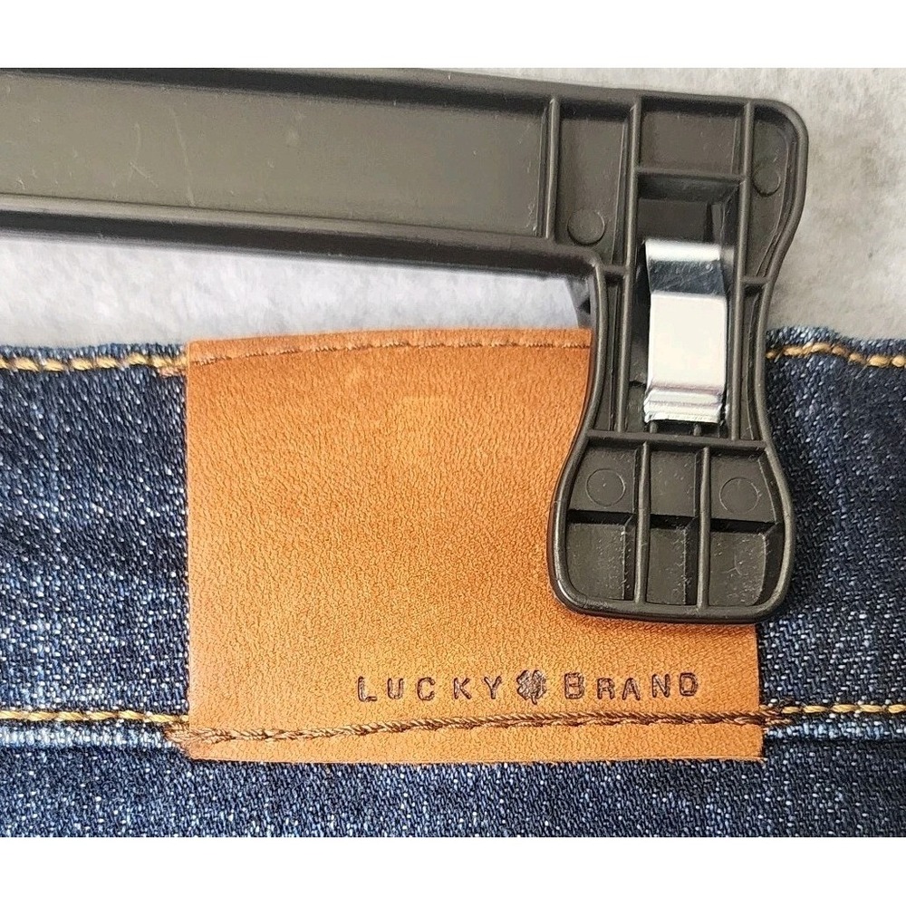 Lucky Brand Jeans Womens 8/29 Blue Denim Dark Wash Easy Rider Crop 33x26 Casual - Picture 11 of 13